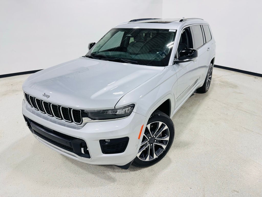 2022 Jeep Grand Cherokee L Overland Jersey City NJ