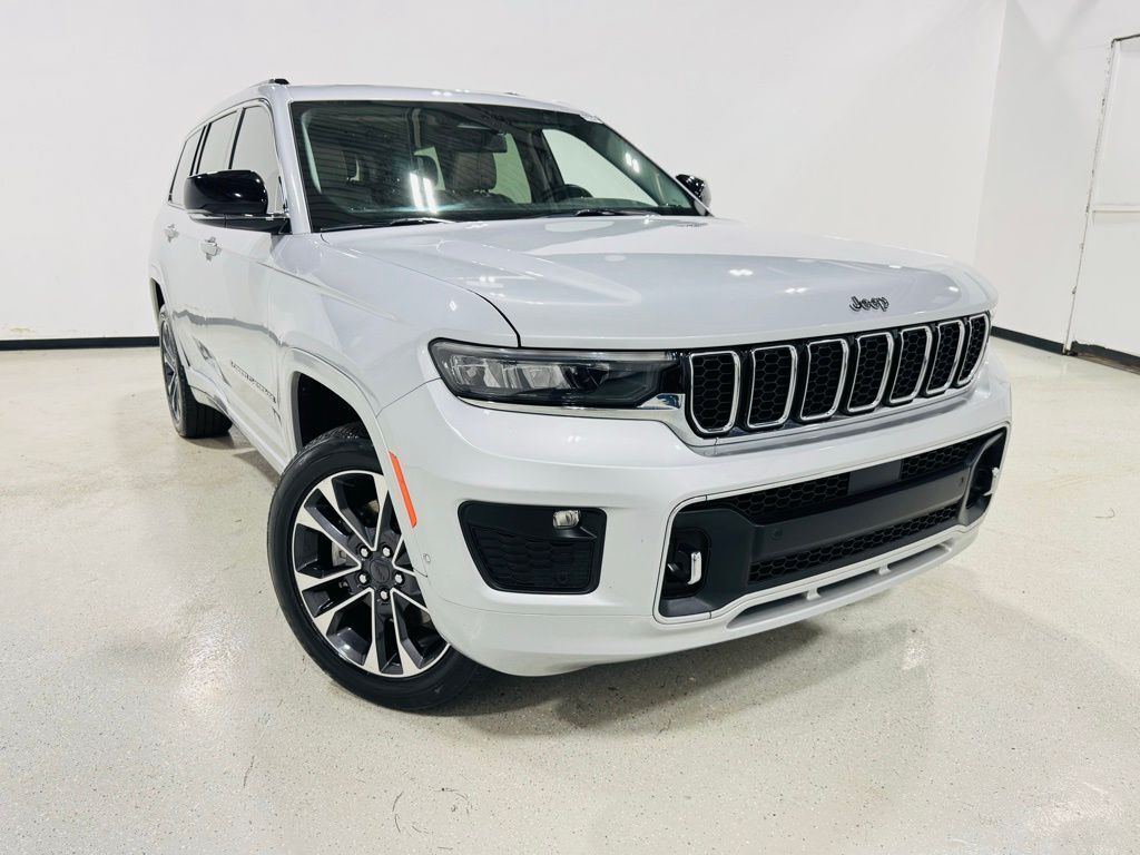 2022 Jeep Grand Cherokee L Overland Jersey City NJ