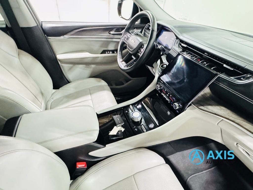 2022 Jeep Grand Cherokee L Overland Jersey City NJ