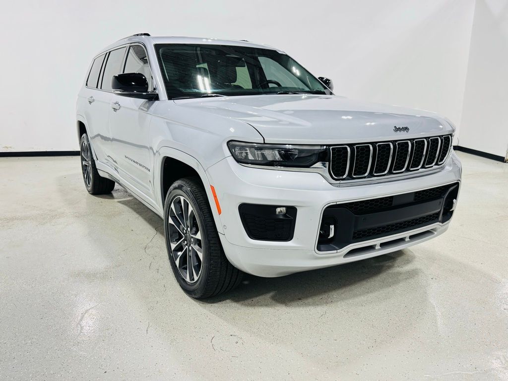 2022 Jeep Grand Cherokee L Overland Jersey City NJ