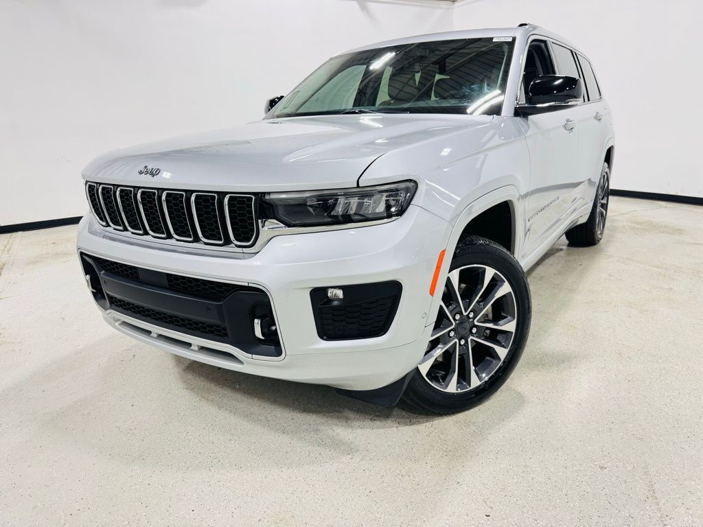 2022 Jeep Grand Cherokee L Overland Jersey City NJ