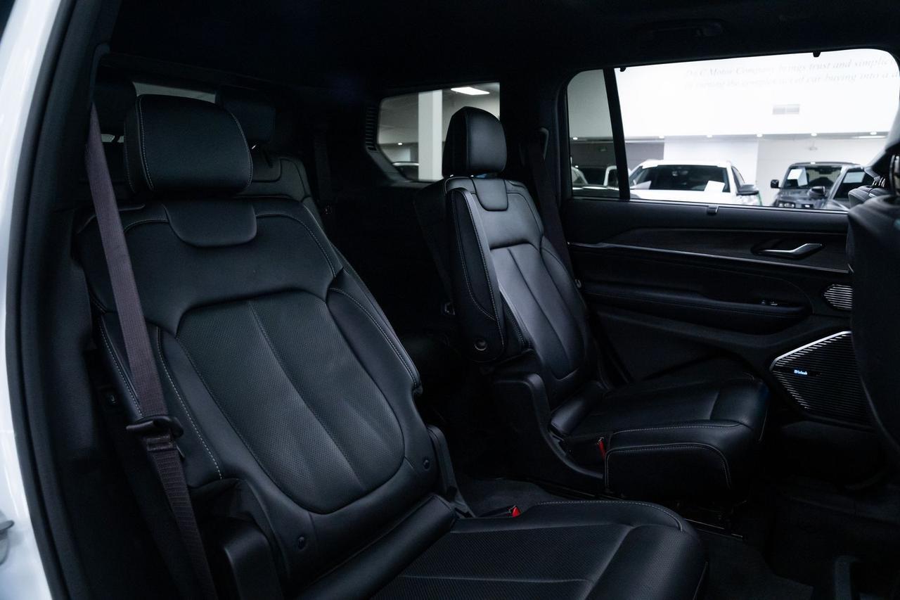 2022 Jeep Grand Cherokee L Overland Luxury Tech Group IV Portland OR