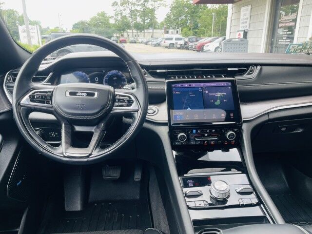 2022 Jeep Grand Cherokee L Overland Marshfield MA