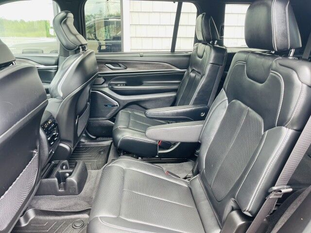 2022 Jeep Grand Cherokee L Overland Marshfield MA