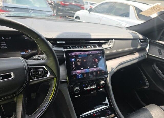 2022 Jeep Grand Cherokee L Overland Marshfield MA