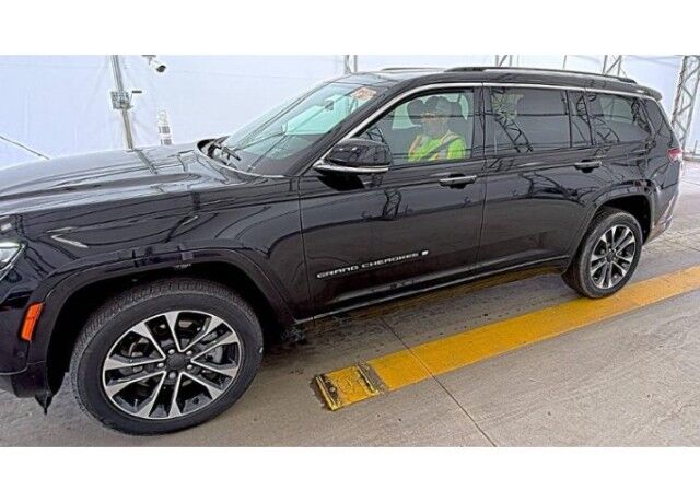 2022 Jeep Grand Cherokee L Overland