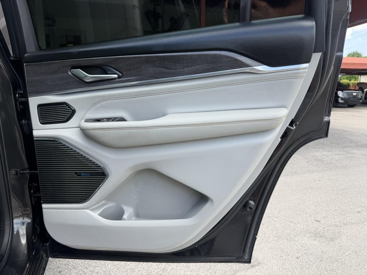 2022 Jeep Grand Cherokee L Overland Miami FL