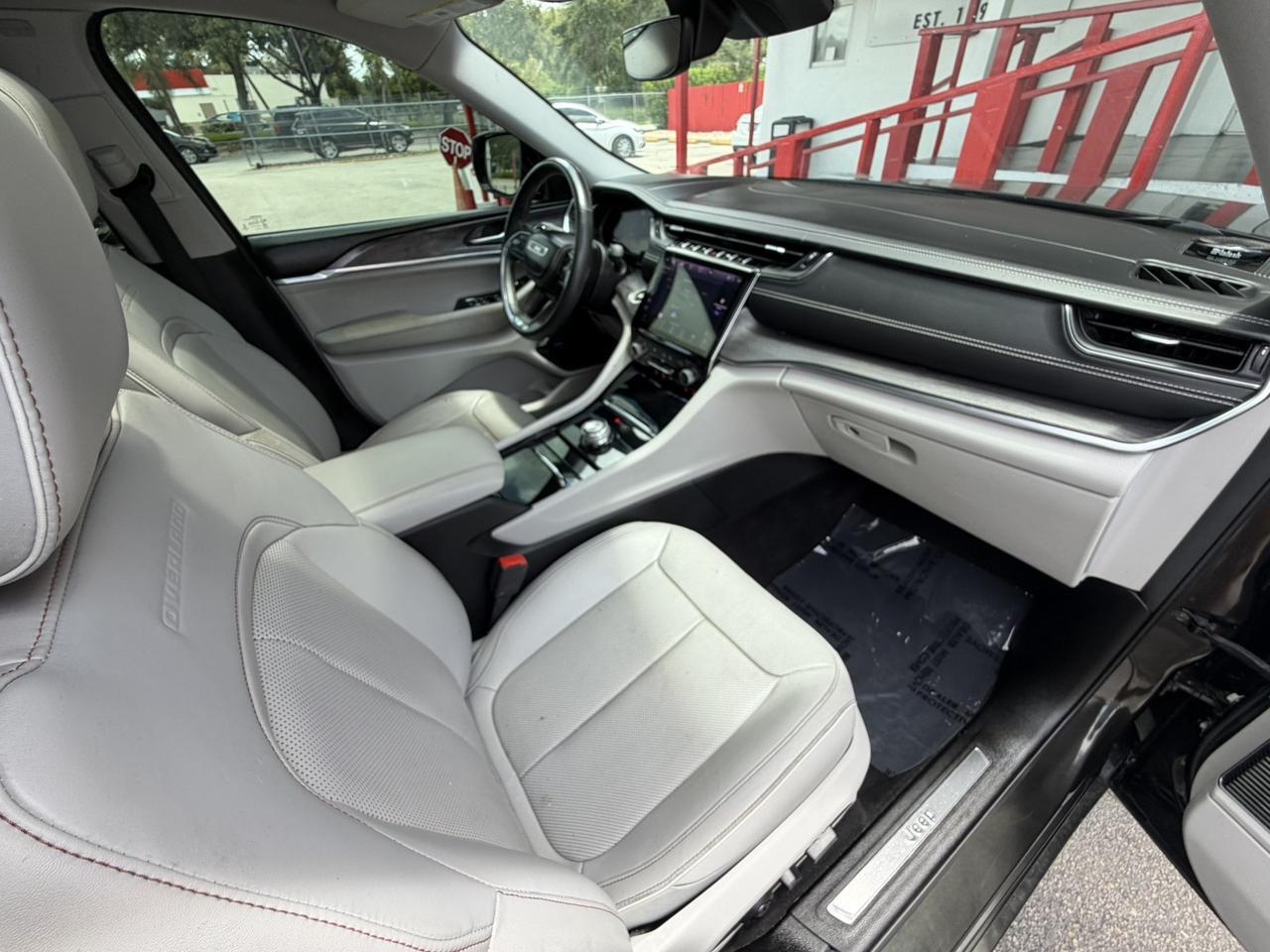 2022 Jeep Grand Cherokee L Overland Miami FL