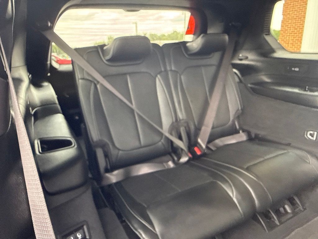 2022 Jeep Grand Cherokee L Overland Mount Joy PA