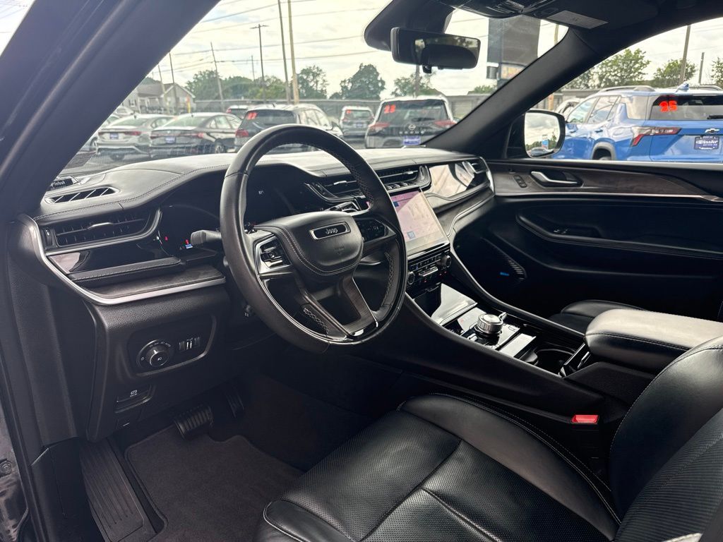 2022 Jeep Grand Cherokee L Overland Mount Joy PA