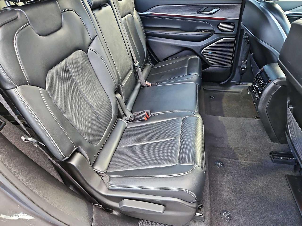 2022 Jeep Grand Cherokee L Overland Irving TX