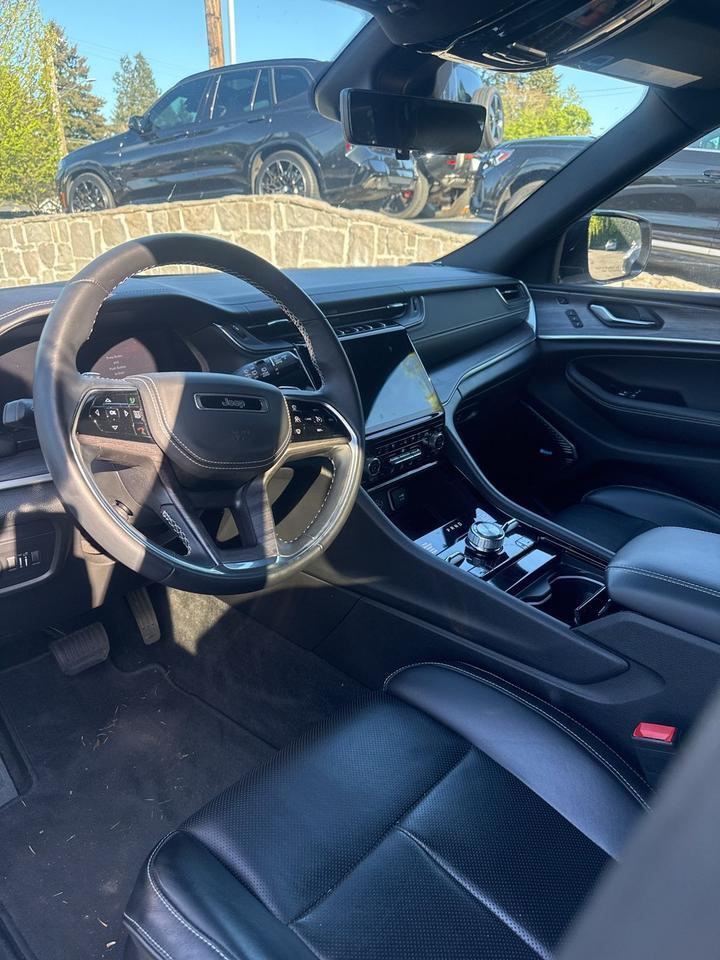 2022 Jeep Grand Cherokee L Overland Portland OR