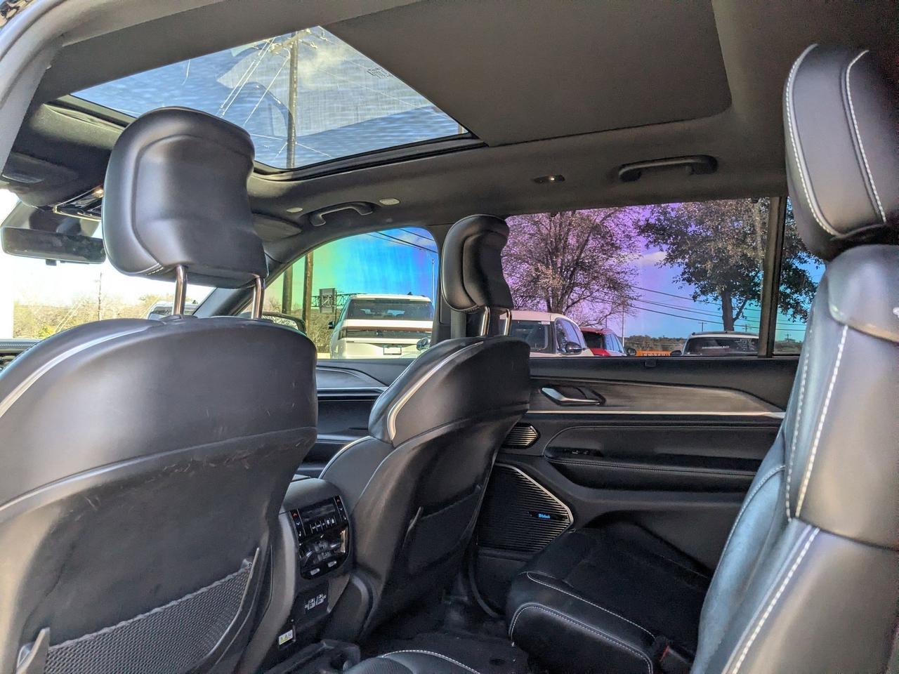 2022 Jeep Grand Cherokee L Overland