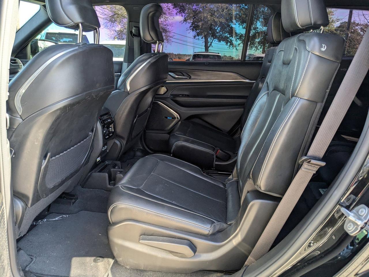 2022 Jeep Grand Cherokee L Overland