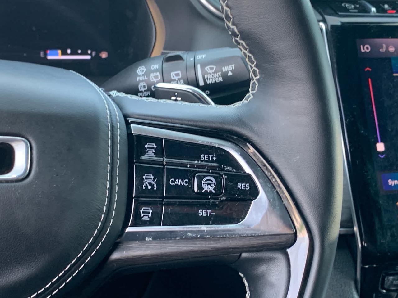 2022 Jeep Grand Cherokee L Overland Dartmouth MA