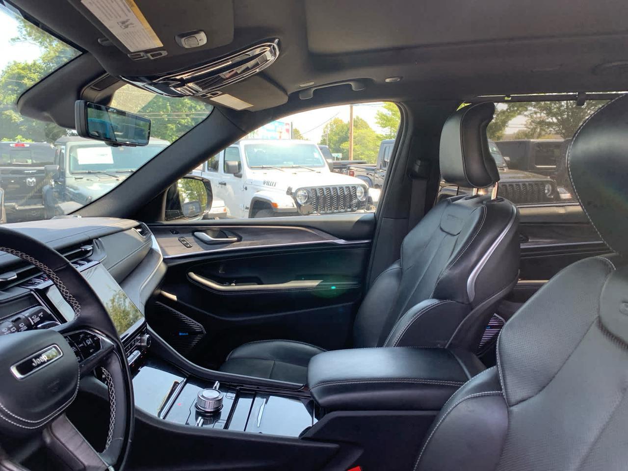 2022 Jeep Grand Cherokee L Overland Dartmouth MA