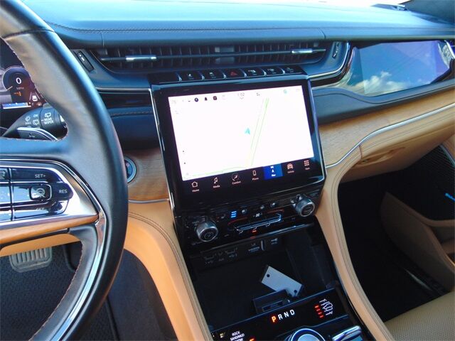 2022 Jeep Grand Cherokee L Summit Santa Fe NM