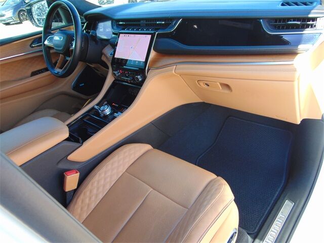 2022 Jeep Grand Cherokee L Summit Santa Fe NM