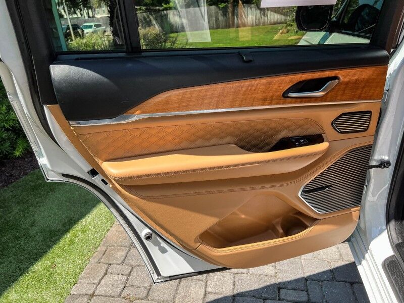 2022 Jeep Grand Cherokee L Summit Wilmington NC