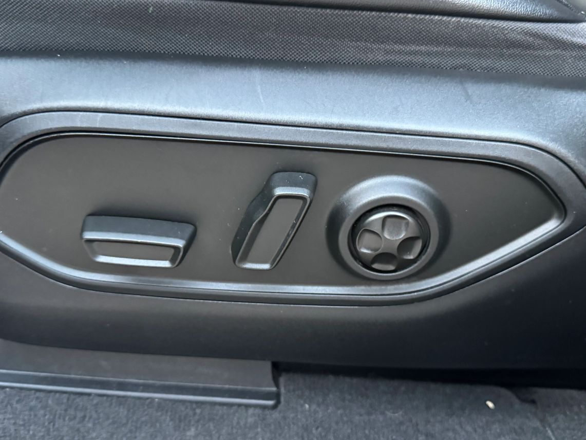 2022 Jeep Grand Cherokee L Utility 4D Altitude 4WD 3.6L V6 Miami Gardens FL