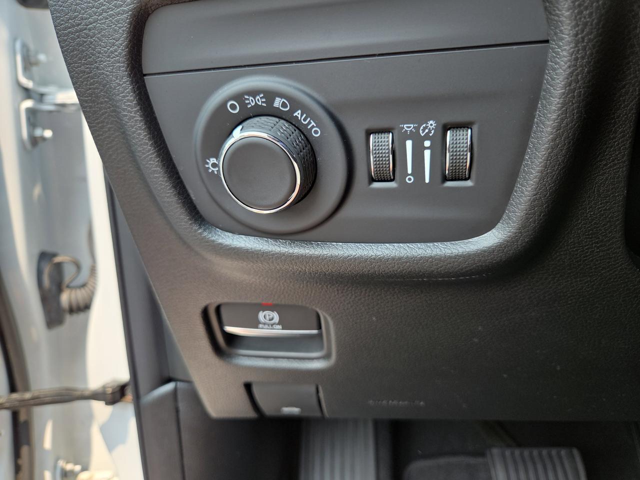 2022 Jeep Grand Cherokee Laredo HAMBURG PA