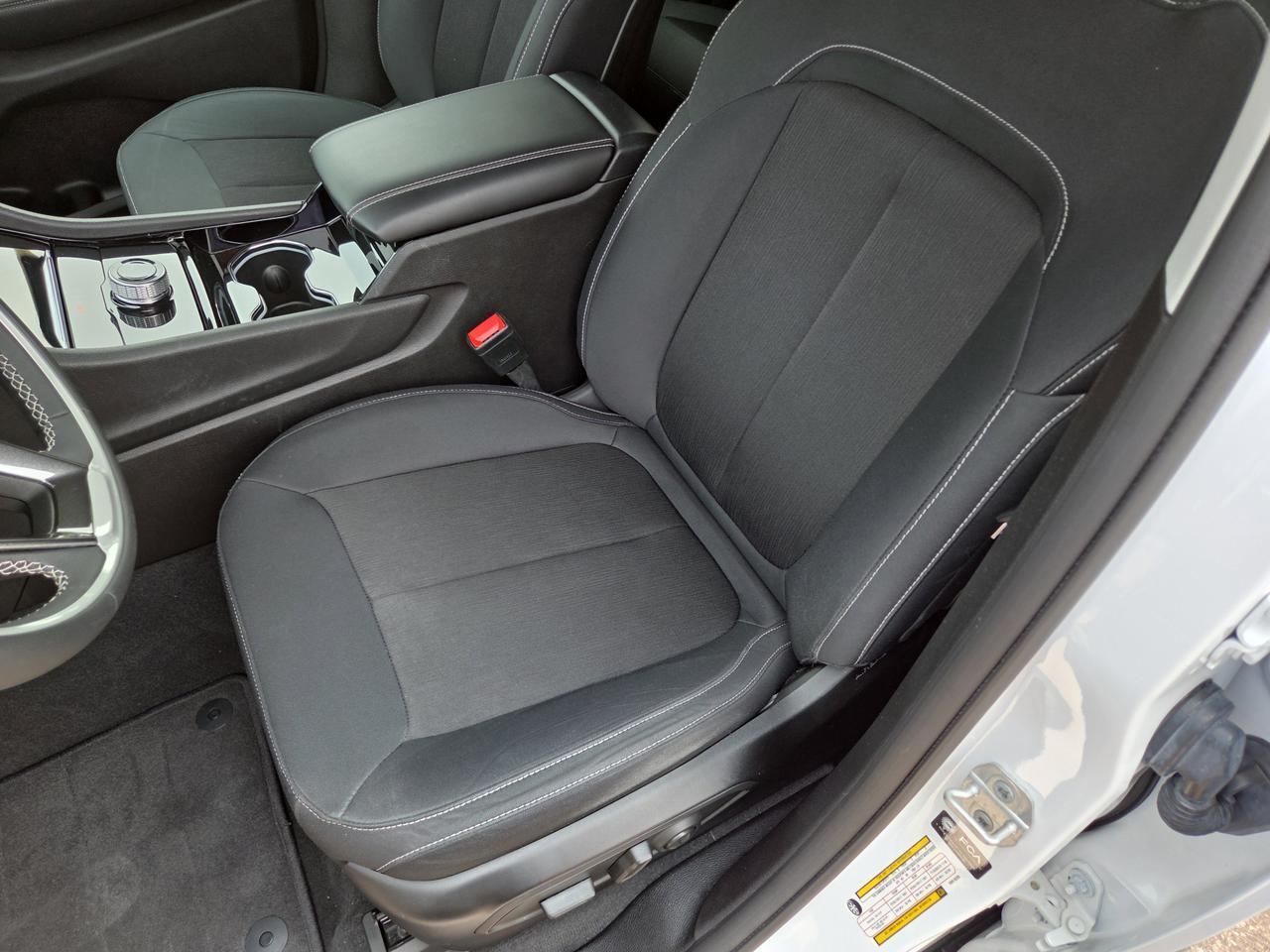 2022 Jeep Grand Cherokee Laredo HAMBURG PA