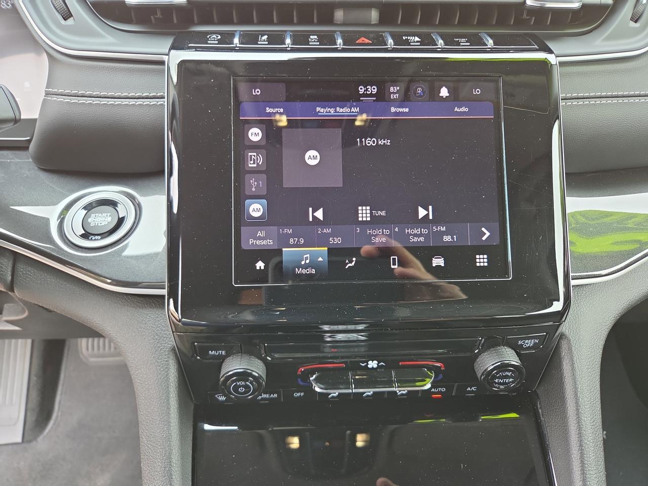 2022 Jeep Grand Cherokee Laredo HAMBURG PA
