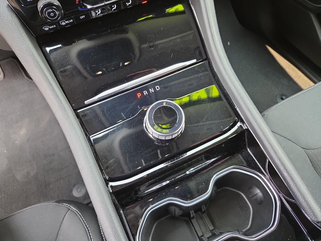 2022 Jeep Grand Cherokee Laredo HAMBURG PA