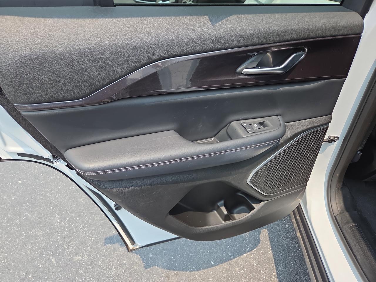 2022 Jeep Grand Cherokee Laredo HAMBURG PA