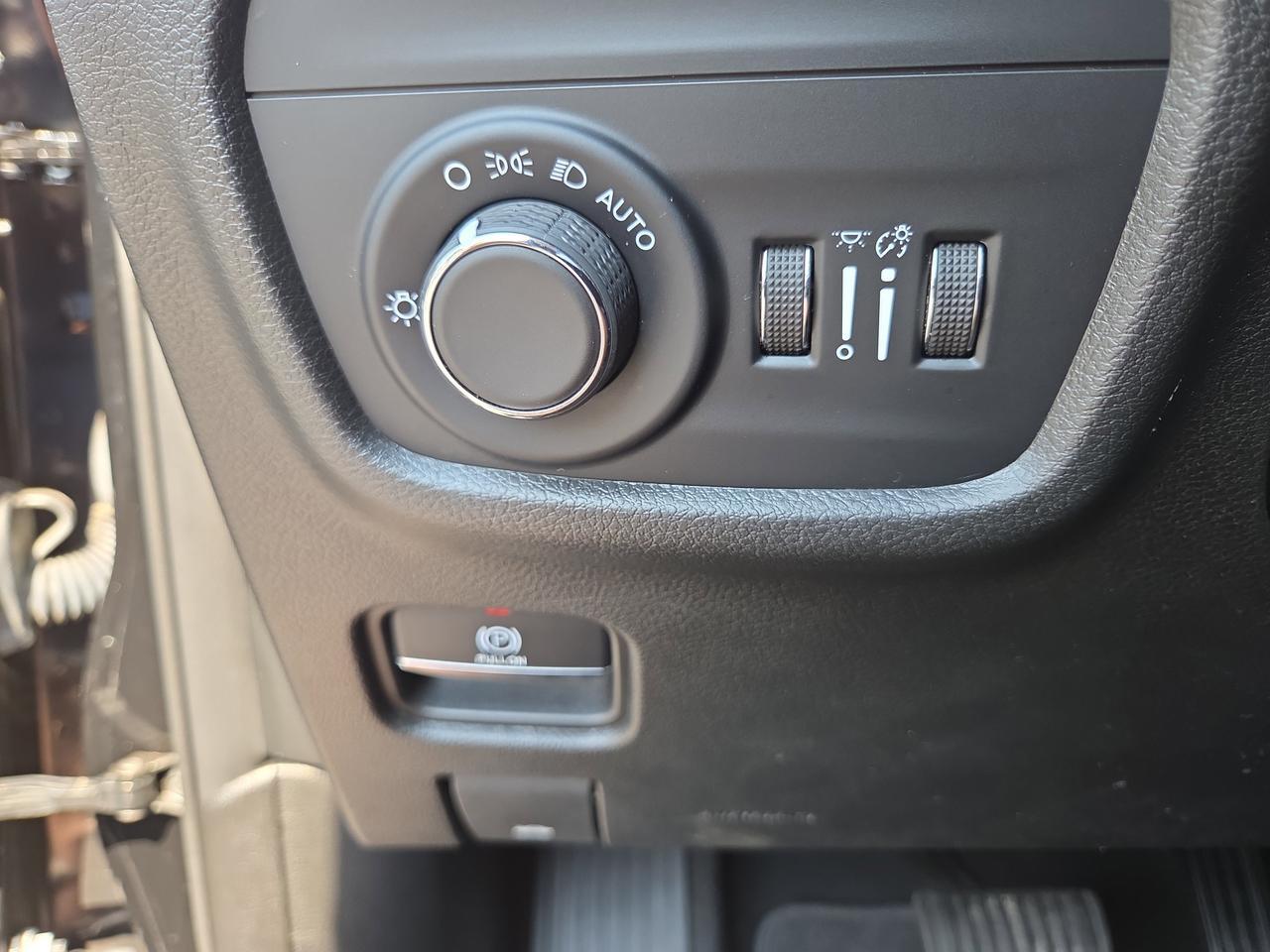 2022 Jeep Grand Cherokee Laredo HAMBURG PA