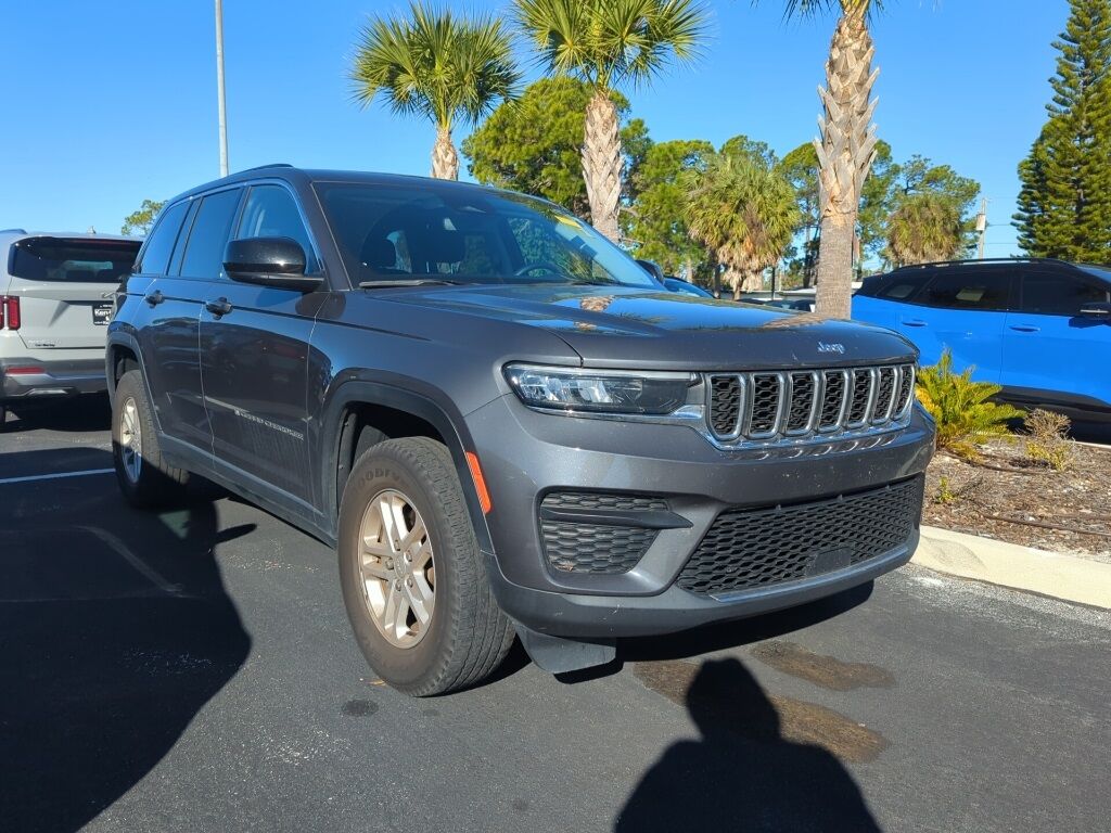 2022 Jeep Grand Cherokee Laredo Oshkosh WI