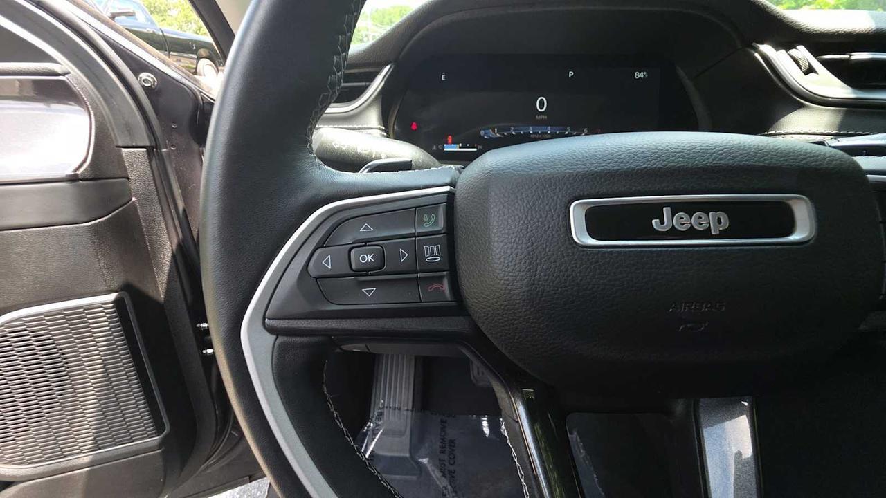 2022 Jeep Grand Cherokee Laredo Hudson MA