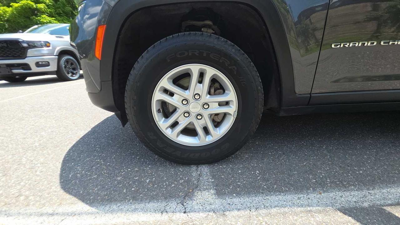 2022 Jeep Grand Cherokee Laredo Hudson MA