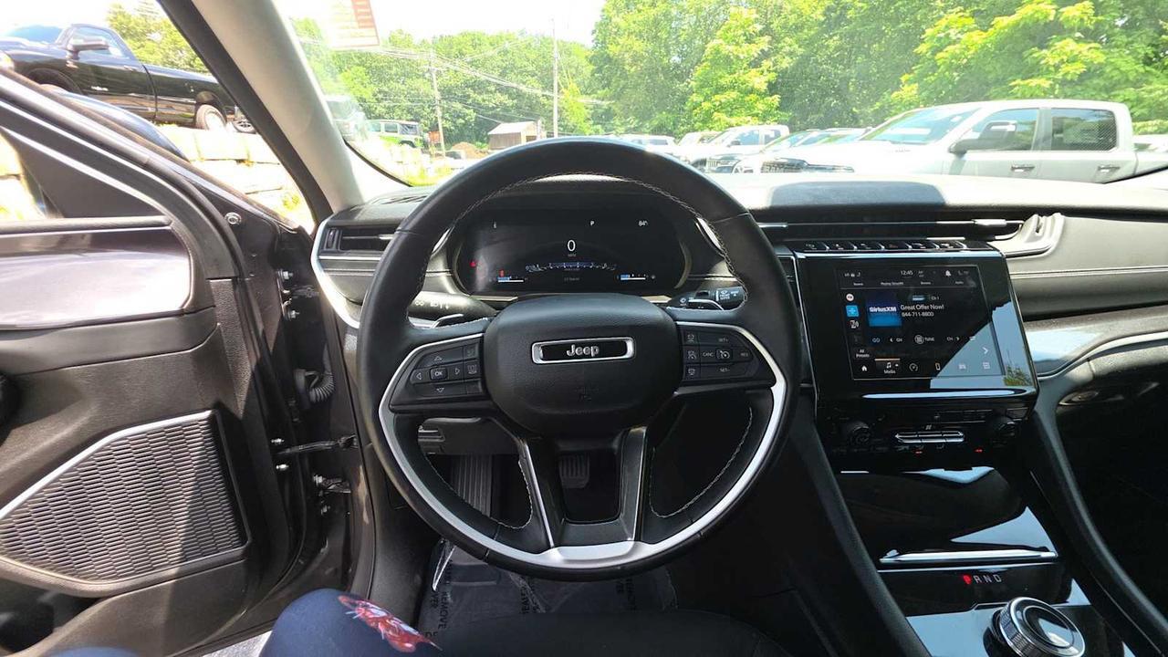 2022 Jeep Grand Cherokee Laredo Hudson MA