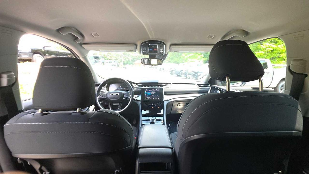 2022 Jeep Grand Cherokee Laredo Hudson MA