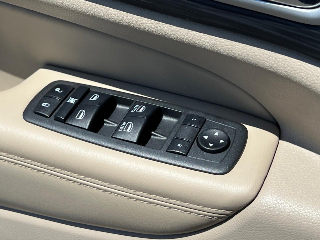 2022 Jeep Grand Cherokee Laredo Hagerstown MD