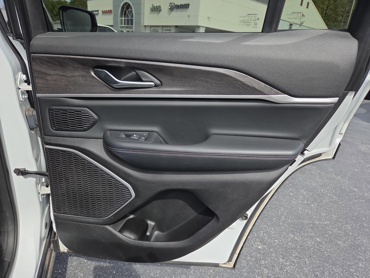 2022 Jeep Grand Cherokee Limited Hamburg PA