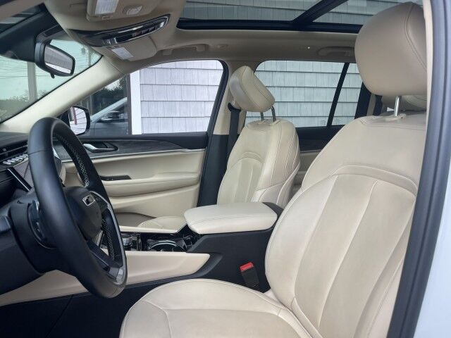 2022 Jeep Grand Cherokee Limited Marshfield MA