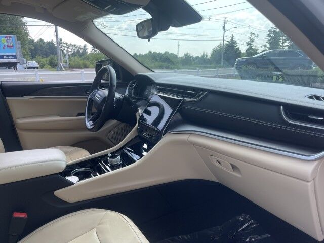 2022 Jeep Grand Cherokee Limited Marshfield MA