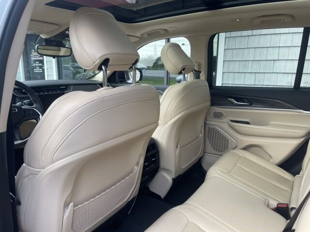 2022 Jeep Grand Cherokee Limited Marshfield MA