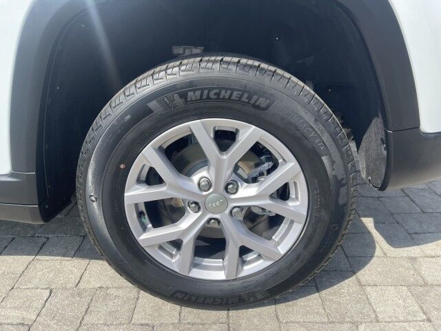 2022 Jeep Grand Cherokee Limited Marshfield MA