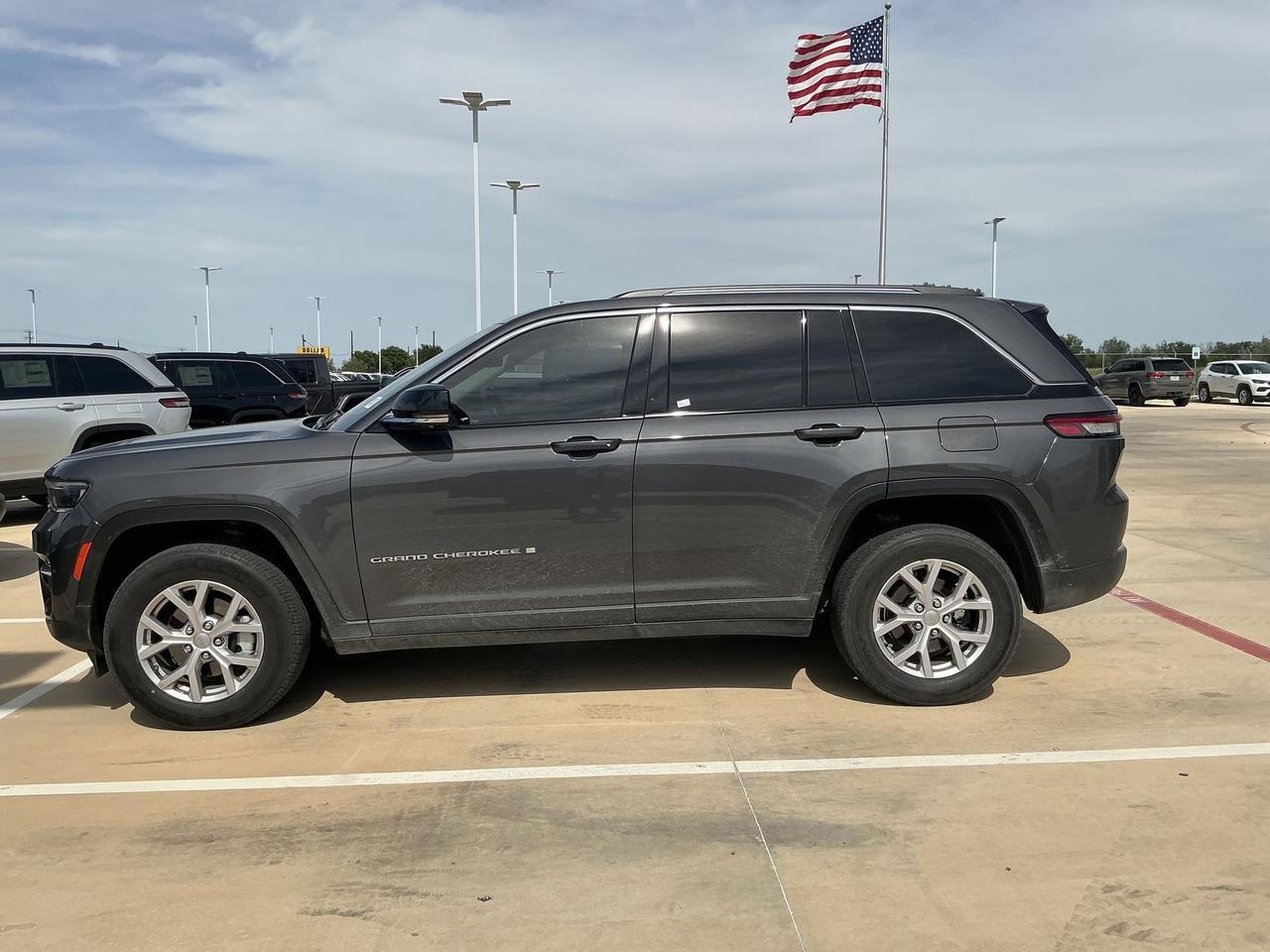 2022 Jeep Grand Cherokee Limited Castroville TX