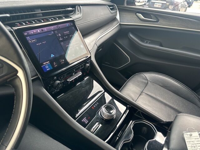 2022 Jeep Grand Cherokee Limited Watertown SD