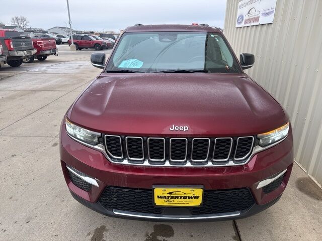 2022 Jeep Grand Cherokee Limited Watertown SD