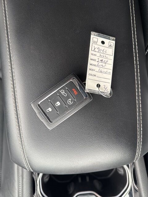 2022 Jeep Grand Cherokee Limited Watertown SD