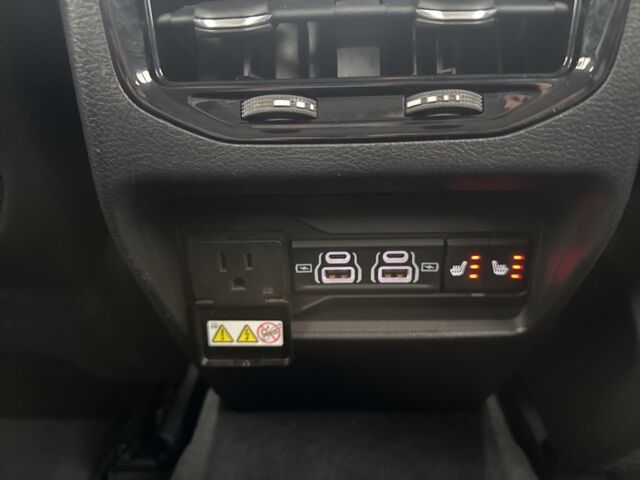 2022 Jeep Grand Cherokee Limited Watertown SD