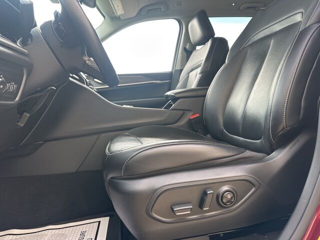 2022 Jeep Grand Cherokee Limited Watertown SD