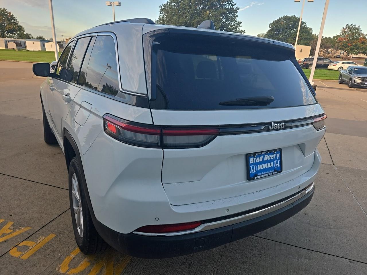 2022 Jeep Grand Cherokee Limited West Burlington IA