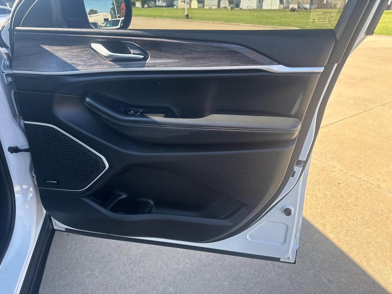 2022 Jeep Grand Cherokee Limited West Burlington IA