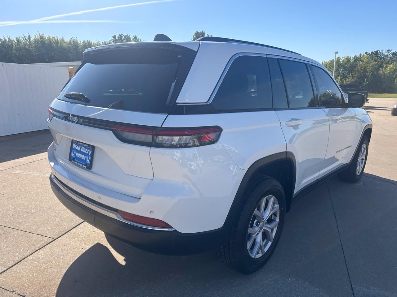 2022 Jeep Grand Cherokee Limited West Burlington IA